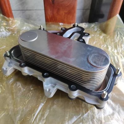4133Y042 C7.1 C6.6 এর জন্য Perkins ইঞ্জিন যন্ত্রাংশ তেল রেডিয়েটর/কুলার সমাবেশ